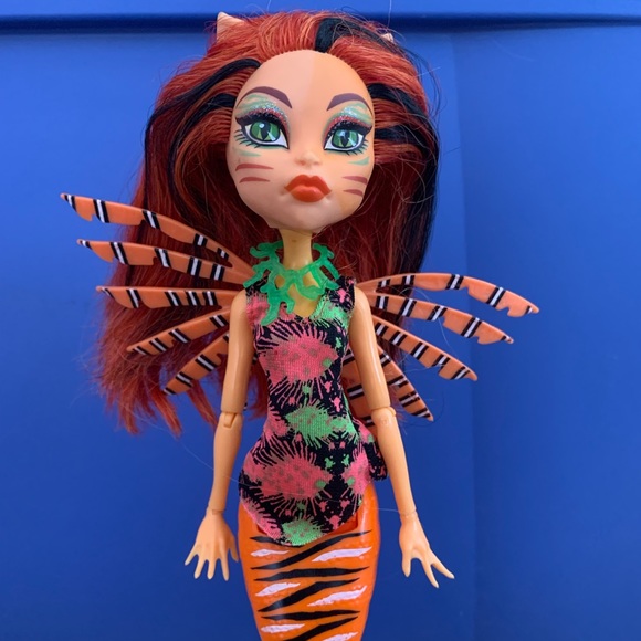 MONSTER HIGH GREAT SCARIER REEF TORALEI DOLL - Picture 2 of 6